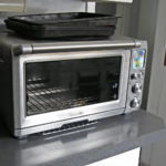 Convection oven for cakes
