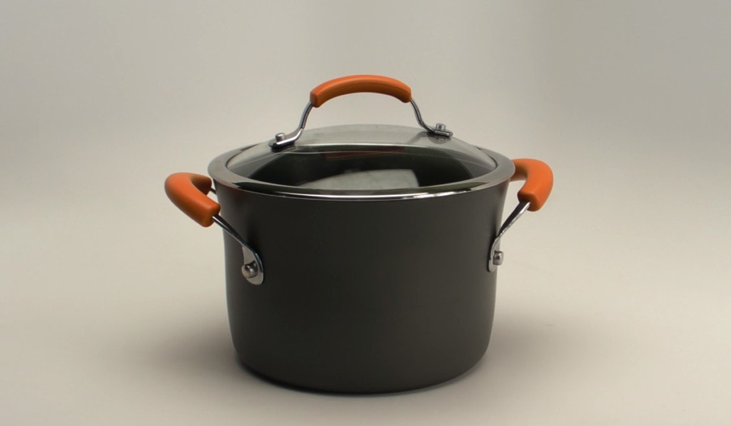 cleaning-hard-anodized-cookware